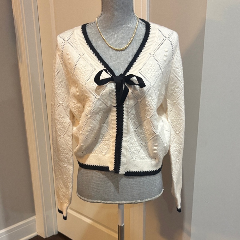 Mine Elegant Tie Front Long Sleeve Cardigan Crochet Knit with Black Trim